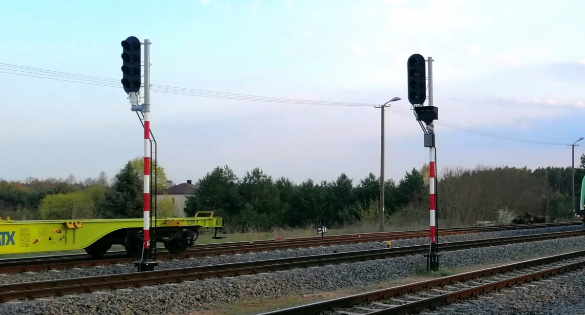 Bezpieczeństwo  - zagrożenia, Alarm CHARLIE liniach kolejowych - zdjęcie, fotografia