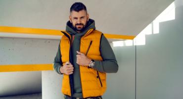 Puchowa kamizelka męska – praktyczne i stylowe rozwiązanie na jesień