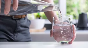 Jak działa wymiana nabojów CO2 w osiedlowych punktach blisko domu? Poradnik od polskiej marki SODA POINT