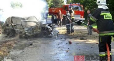 Radziwiłówka - Tragedia na drodze. Mężczyzna spłonął w aucie